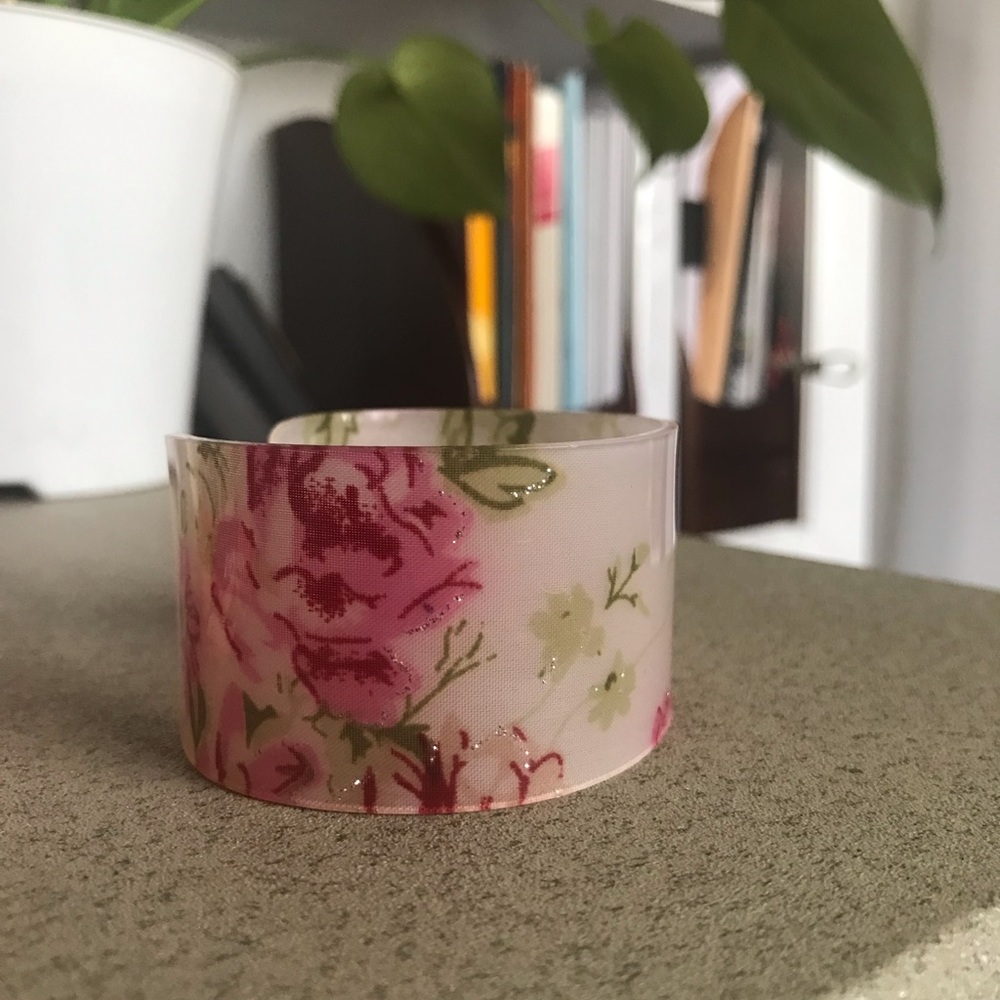 Rose flower resin bracelet